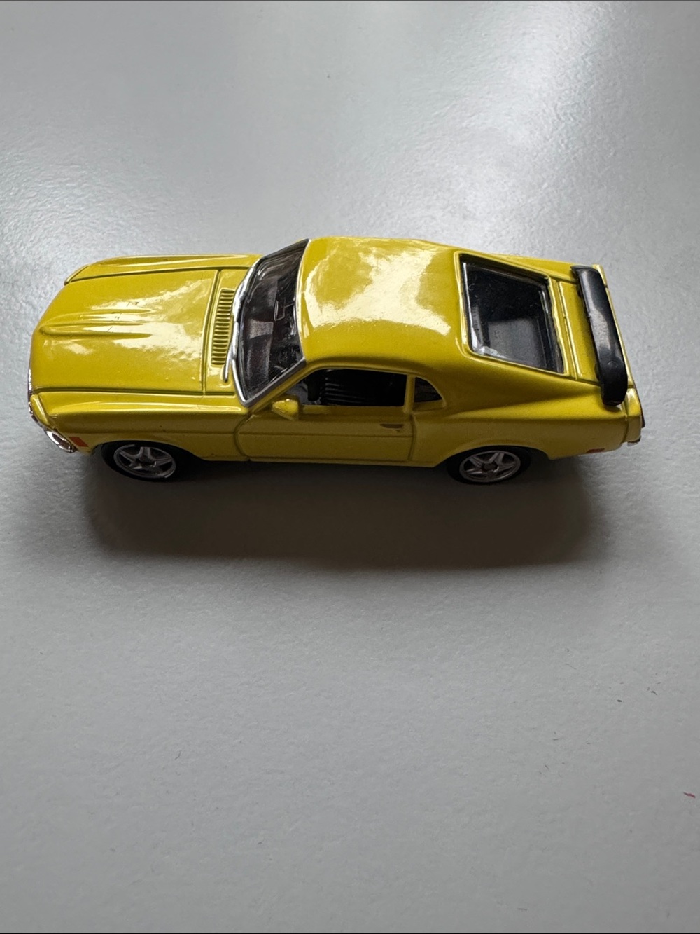 Welly 1970 Ford Mustang Yellow Diecast No. 2233